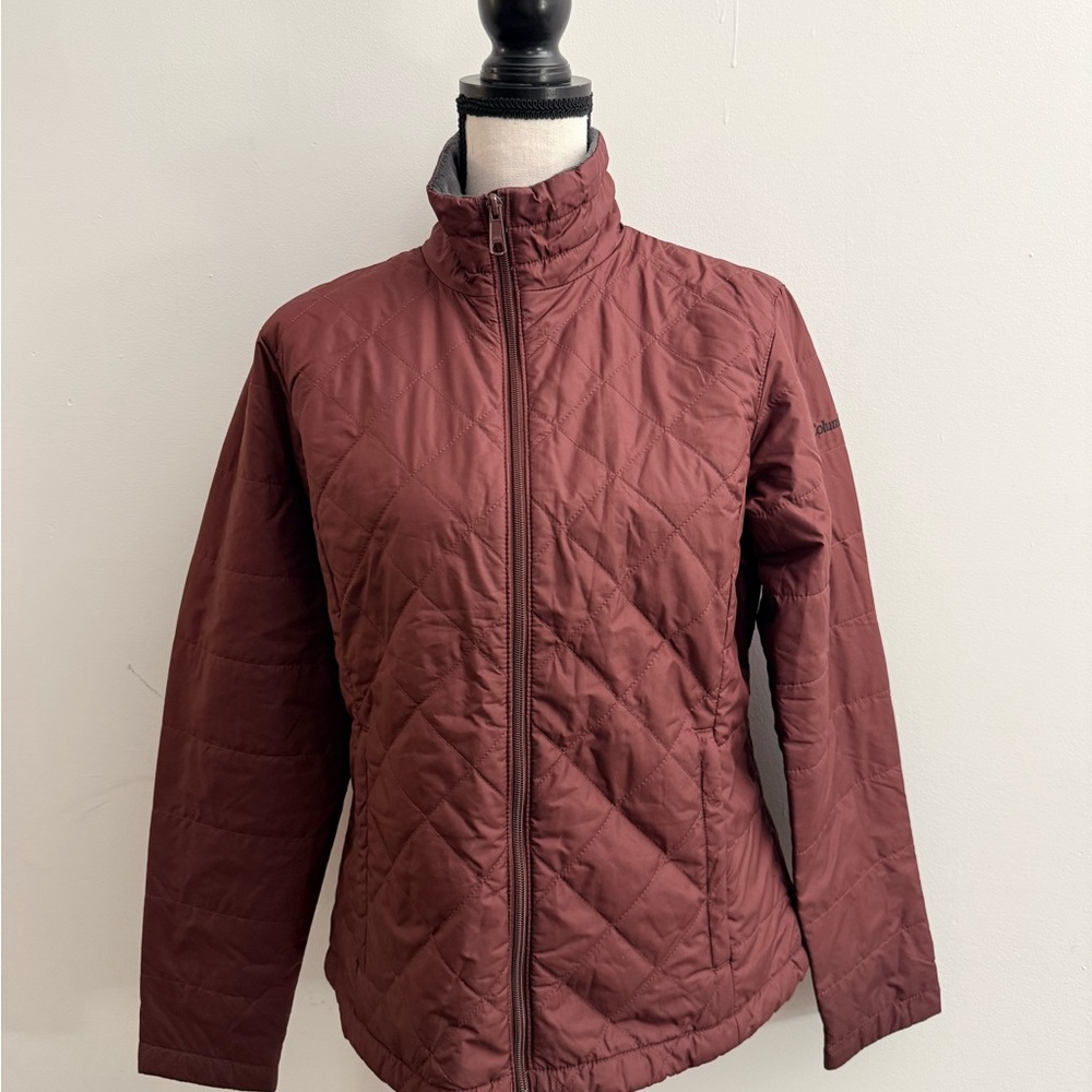 Burgundy Quilted Puffer Jacket with insulation